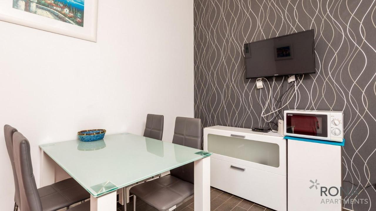 Rona Apartments Zlatko Šimuni Esterno foto