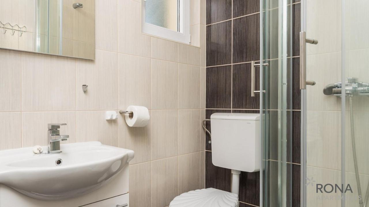 Rona Apartments Zlatko Šimuni Esterno foto